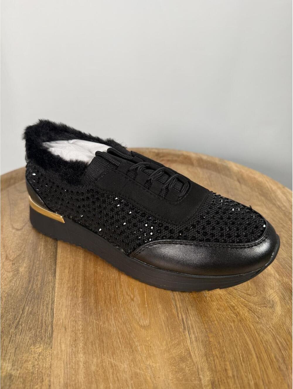 Kenneth Cole Reaction Black Cari Faux Fur Jewel Jogger Sneakers US 6.5M NWB - Picture 7 of 11